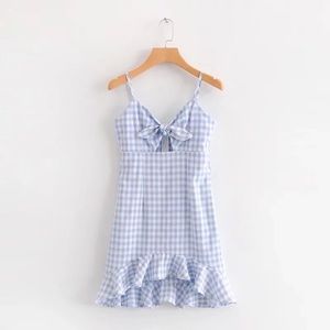 Lovely dress in blue and white